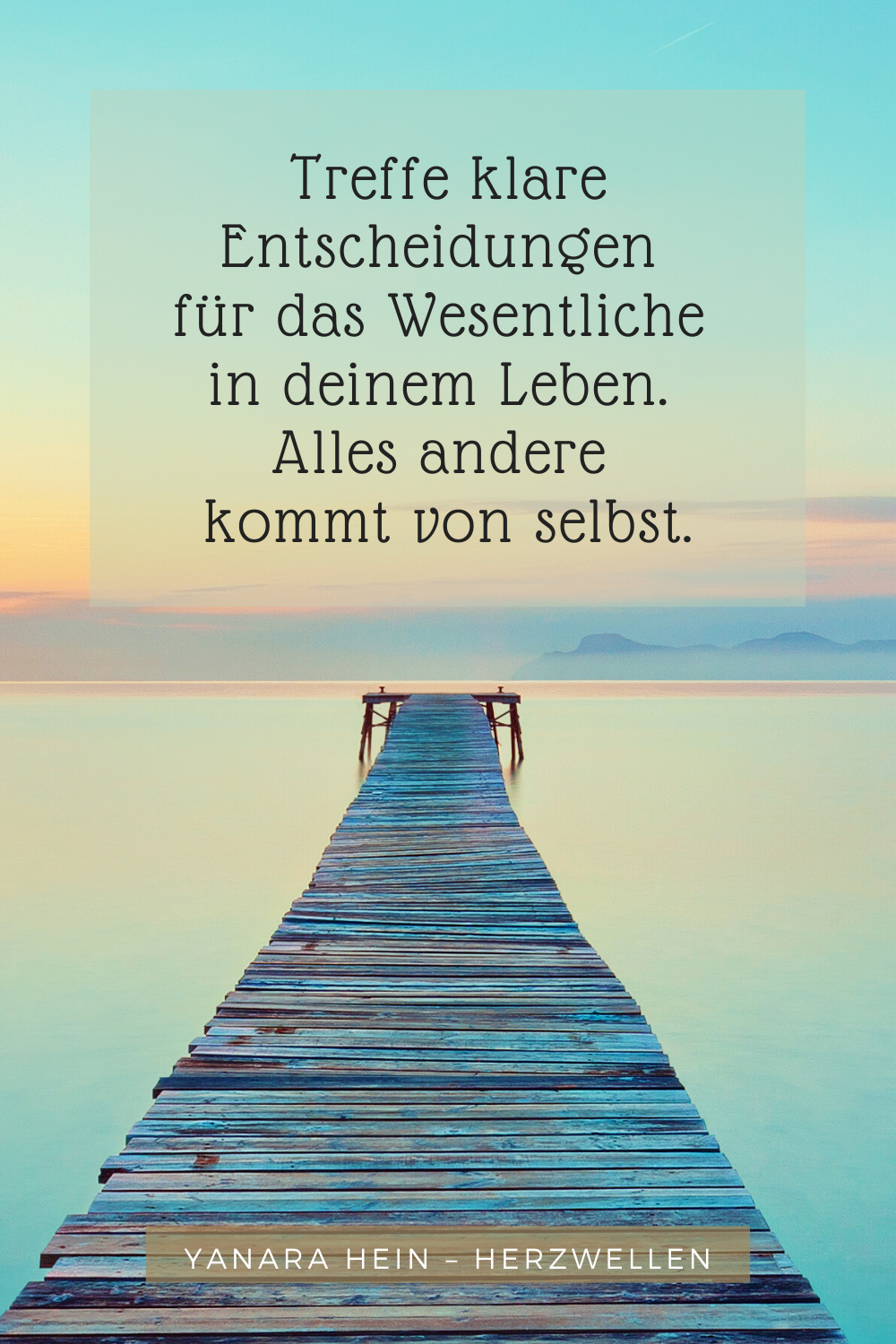 Realisiere, du erschaffst deine Realität von innen nach außen. Dabei erlaubst du Spirit, sich durch dich zum Ausdruck zu bringen. #erwachen #freiheit #selbstliebe #leichtigkeit #bewusstsein #bewusstseinsentwicklung #vertrauen #flow #spirituelleserwachen #spiritualität #weisheiten #bewusstleben #selbstermächtigung #yanarahein #heilerin #bewusstseinscoach #spirit #lebendigebeziehung #vision